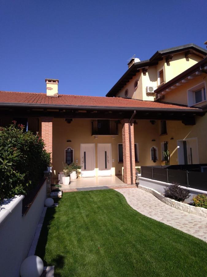 Sotto Il Portico Home Tezze sul Brenta Exterior photo